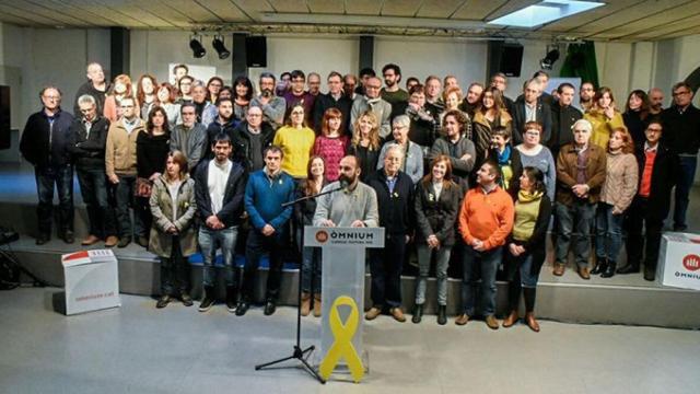La entidad independentista Òmnium durante su llamamiento a la unidad independentista / ÒMNIUM