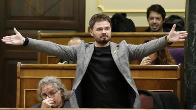 El portavoz de ERC, Gabriel Rufián, en el Congreso / EFE