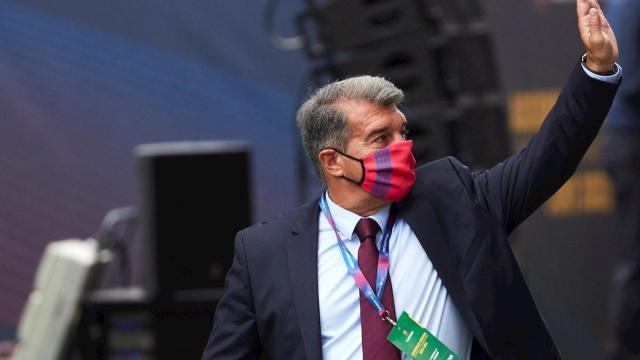 Joan Laporta, antes de la Asamblea de compromisarios / EFE