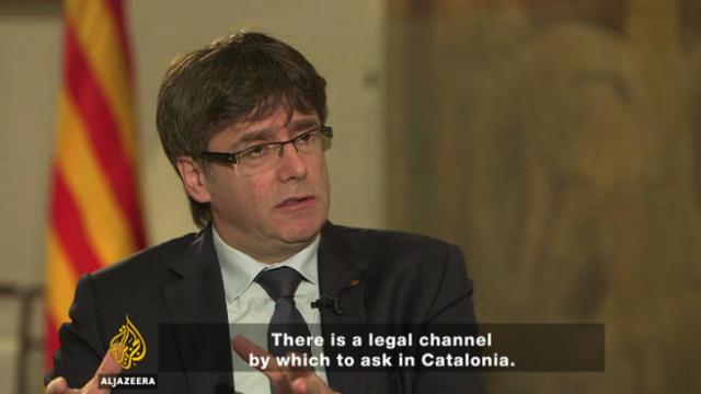 El presidente de la Generalitat, Carles Puigdemont, durante su entrevista en Al Jazeera / CG