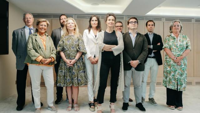 Todos los integrantes de la candidatura de Rosa Cañadas a la presidencia del Círculo de Economía / Judit Prats (CEDIDA)