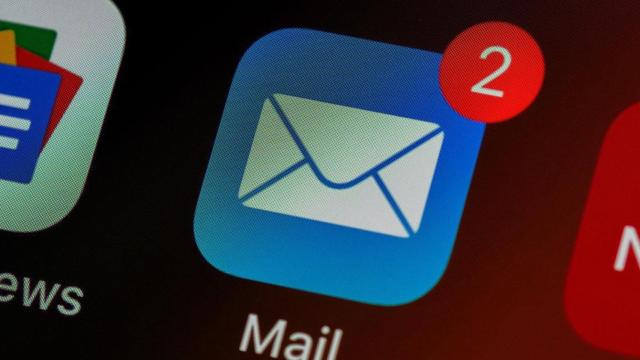 Aplicación del correo electrónico para el móvil desde donde se ha efectuado la última estafa / EP