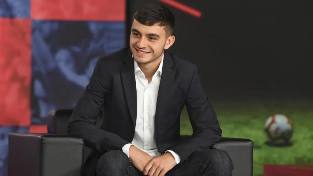 Pedri, en un acto con el Barça, durante su primera temporada como azulgrana / FCB