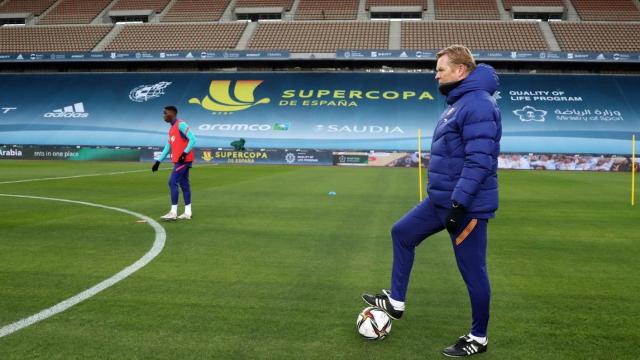 Koeman en el entrenamiento previo a la final de la Supercopa de España / FC BARCELONA