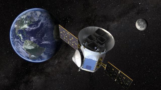 Recreación del satélite TESS  de la NASA / NASA