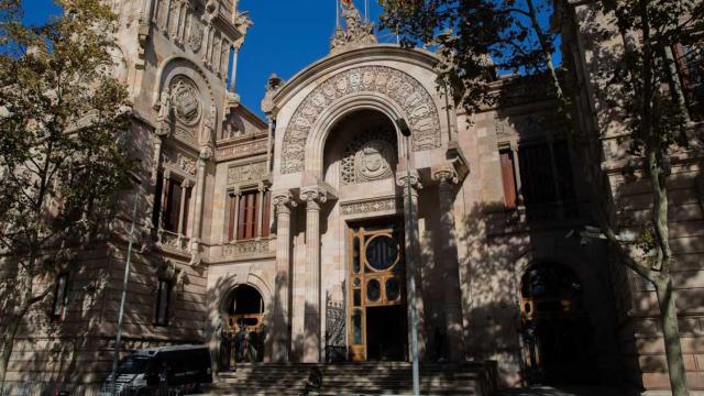 Sede de la Audiencia de Barcelona, donde los condenados por la muerte de un joven en 2019 han llegado a un acuerdo con la fiscalía / EUROPA PRESS