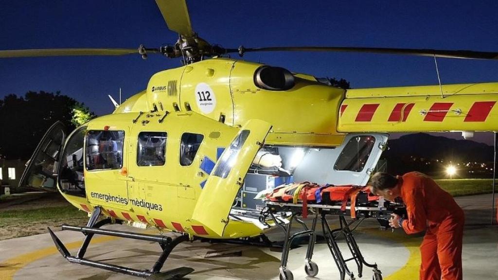 Uno de los helicópteros medicalizados del SEM para pacientes graves y críticos / EP