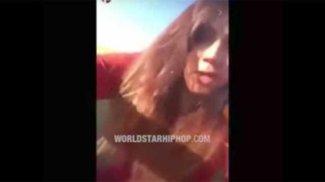 La conductora habla a la cámara junto al cadáver de su hermana / CG