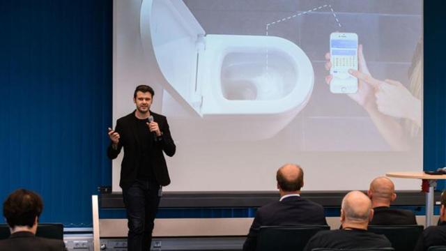 Adrián Gómez, consejero delegado de S-There, durante una presentación de la empresa / S-There