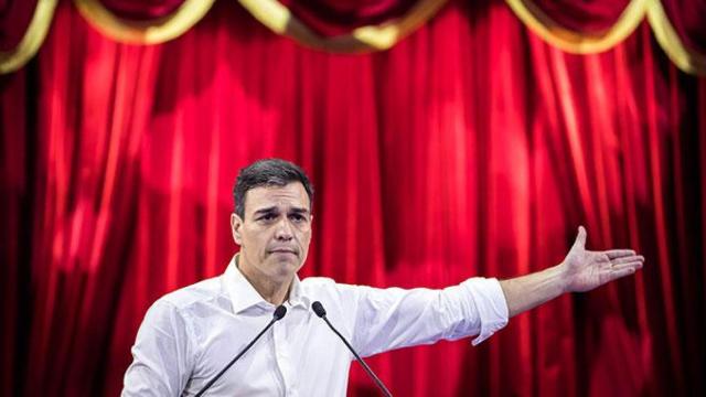 Pedro Sánchez (PSOE), presidente del Gobierno, en un encuentro de partidos socialistas europeos en París / EFE