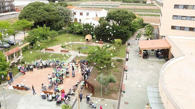 Imagen de una actividad de grupo en la residencia de mayores Premià Ca n'Amell, que gestiona el gigante DomusVi / CG