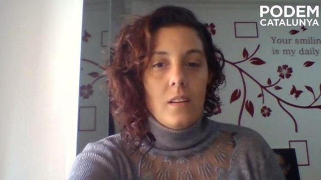Conchi Abellán, coordinadora de Podem, durante el vídeo donde ha criticado la privatización de la sanidad catalana