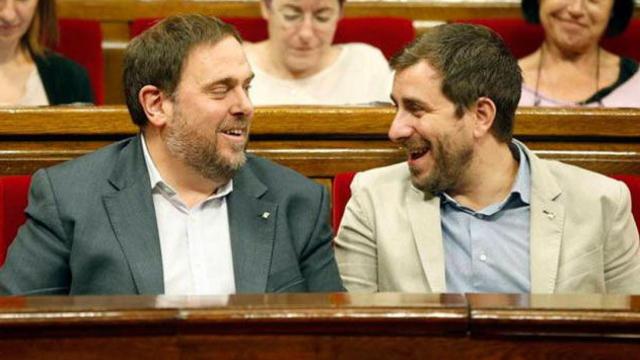 Oriol Junqueras, exvicepresidente del Govern, y Toni Comín, exconsejero de Salud, en una imagen de archivo / EFE