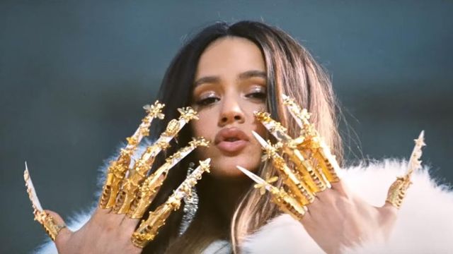 Rosalía en el videoclip de '', aspirante a canción del verano 2019 / SONY MUSIC