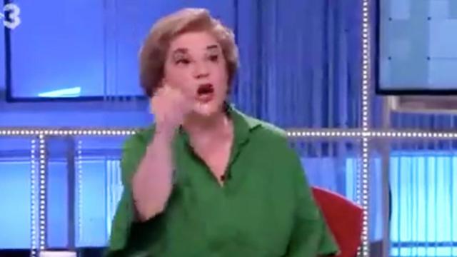 Pilar Rahola, durante su discusión con Willy Toledo en 'FAQs' / CCMA