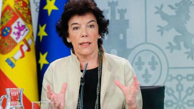 La portavoz del Gobierno, Isabel Celaá / EFE