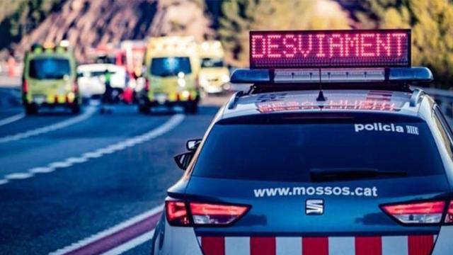 Imagen de archivo de un accidente de tráfico / MOSSOS
