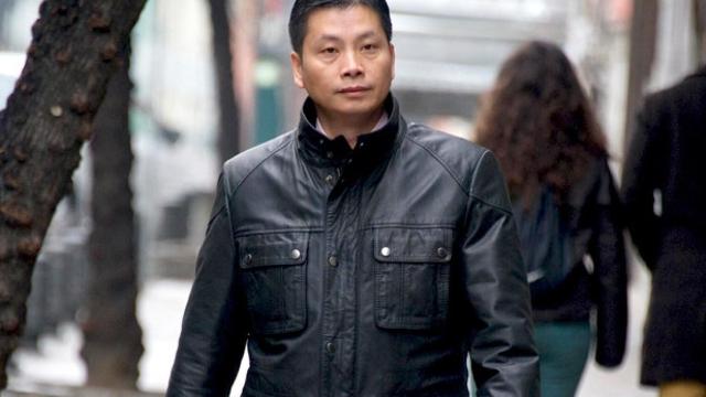 El empresario chino Gao Ping en una imagen de archivo en la entrada de la Audiencia Nacional / EFE