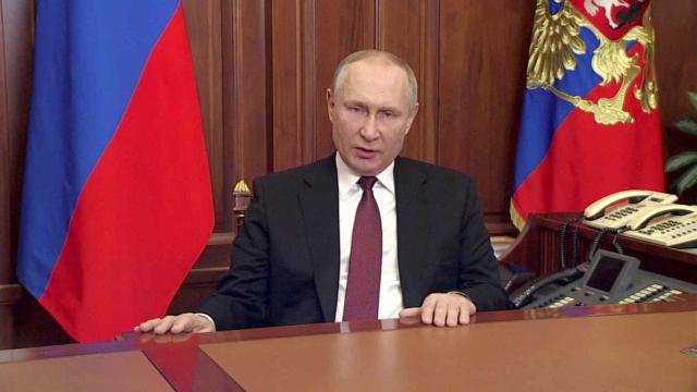 El ataque del ejército de Putin a Ucrania hunde las bolsas europeas, incluido el Ibex 35 / EUROPA PRESS