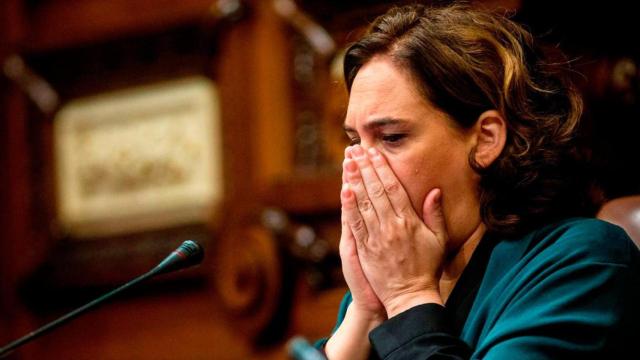 Ada Colau, alcaldesa de Barcelona y presidenta del Área Metropolitana de Barcelona (AMB), durante un pleno / EFE