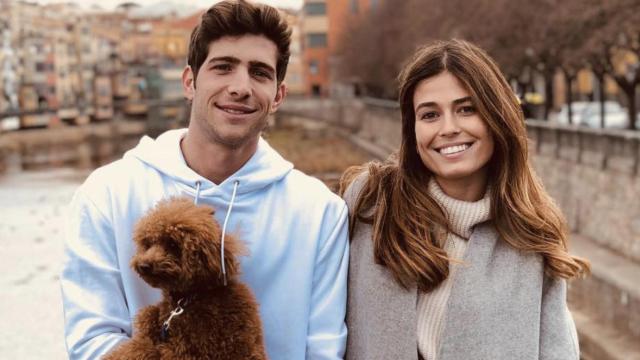 Sergi Roberto, Coral Simanovich y Baloo en Girona / INSTAGRAM