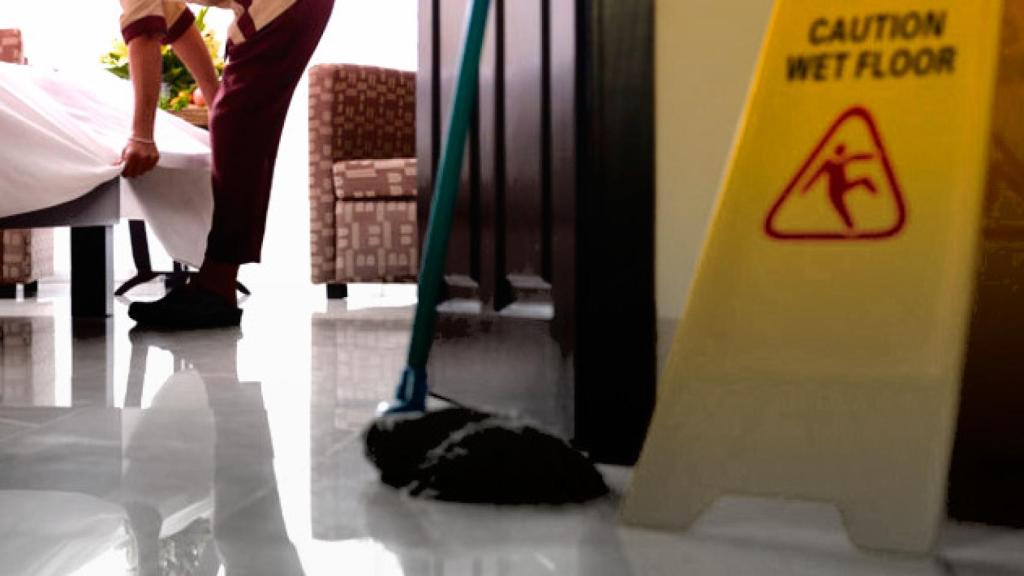 Una trabajadora del hogar, en una imagen de archivo / EP