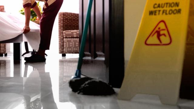 Una trabajadora del hogar, en una imagen de archivo / EP