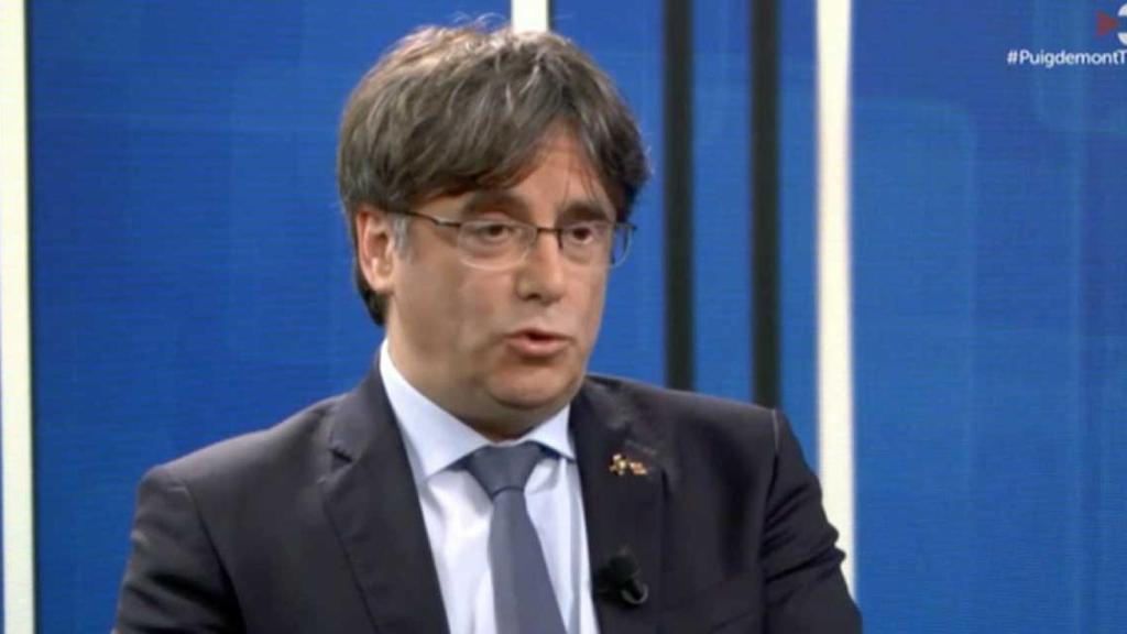 El expresidente Carles Puigdemont, en la entrevista en TV3 / TV3