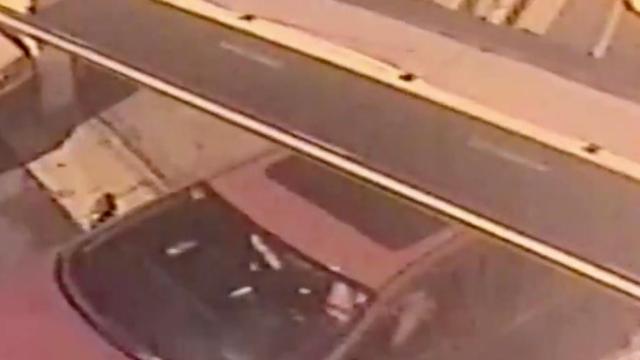 Imagen de uno de los robos por alunizaje perpetrado por los detenidos / MOSSOS