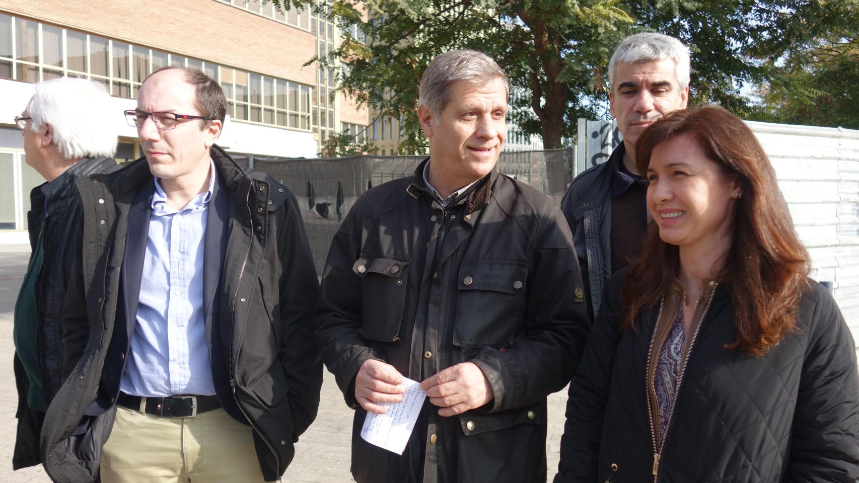 Los grupos municipales del PP en Barcelona y L'Hospitalet, ante las obras paralizadas de la estación de metro de Cerdà, de la L10 / David García Mateu