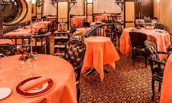 Salón del restaurante Via Veneto