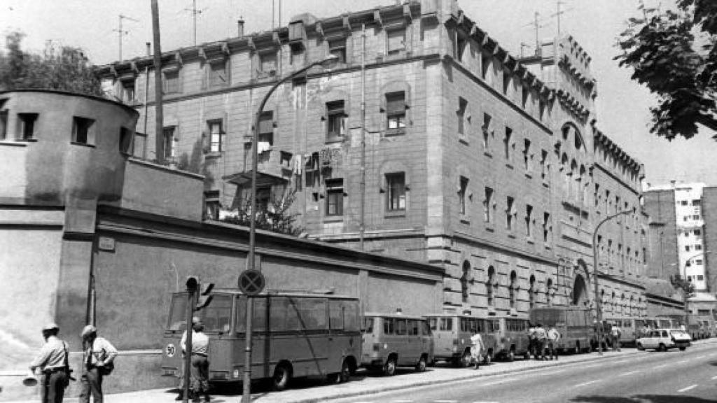 Cordón policial ante la fuga de la Modelo / EFE