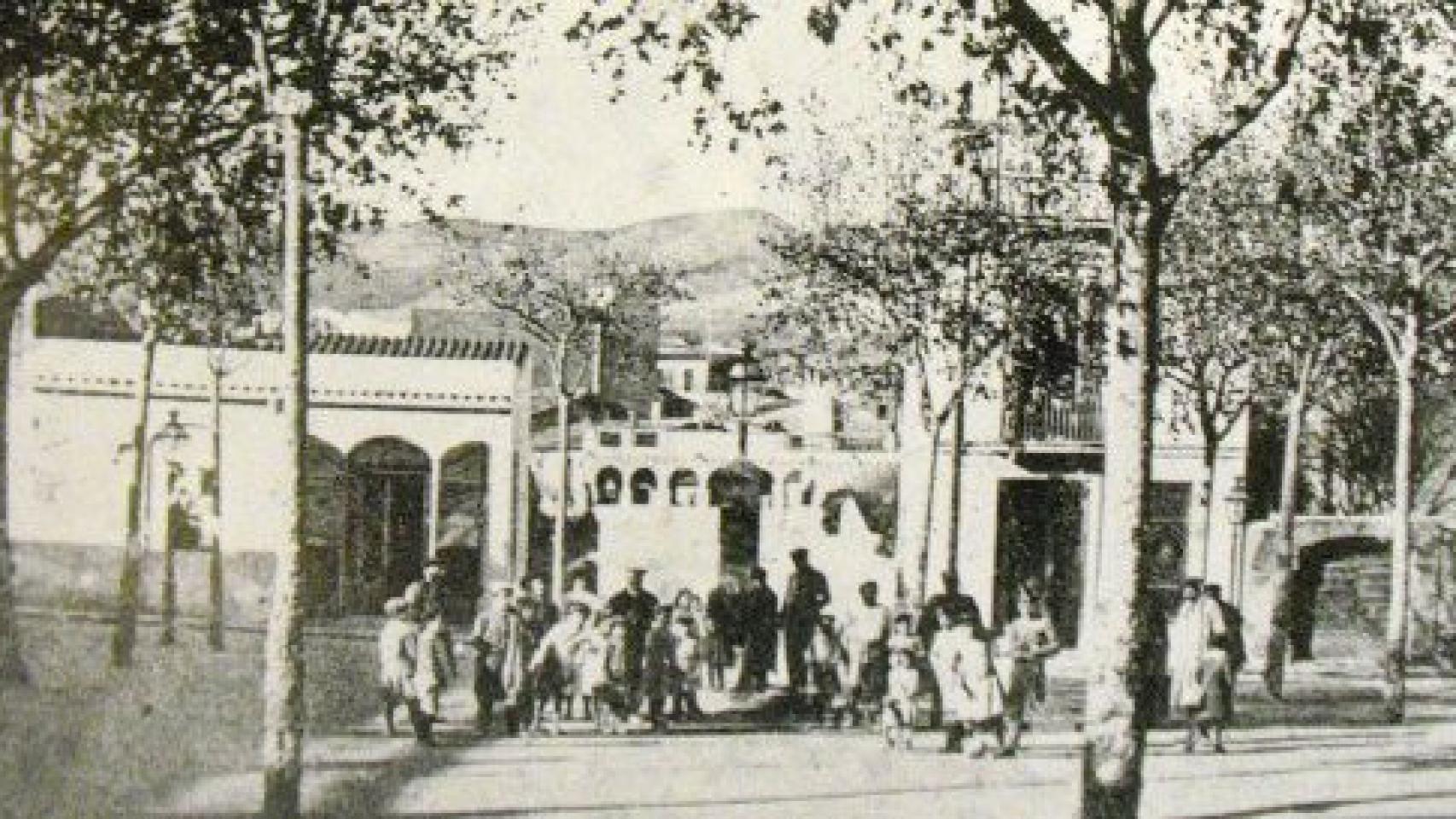 Plaça de Bacardi l'any 1920 / memoriadelsbarris.blogspot.com.es