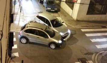 Colisión en abril en Barcelona / PETER STORAKIS