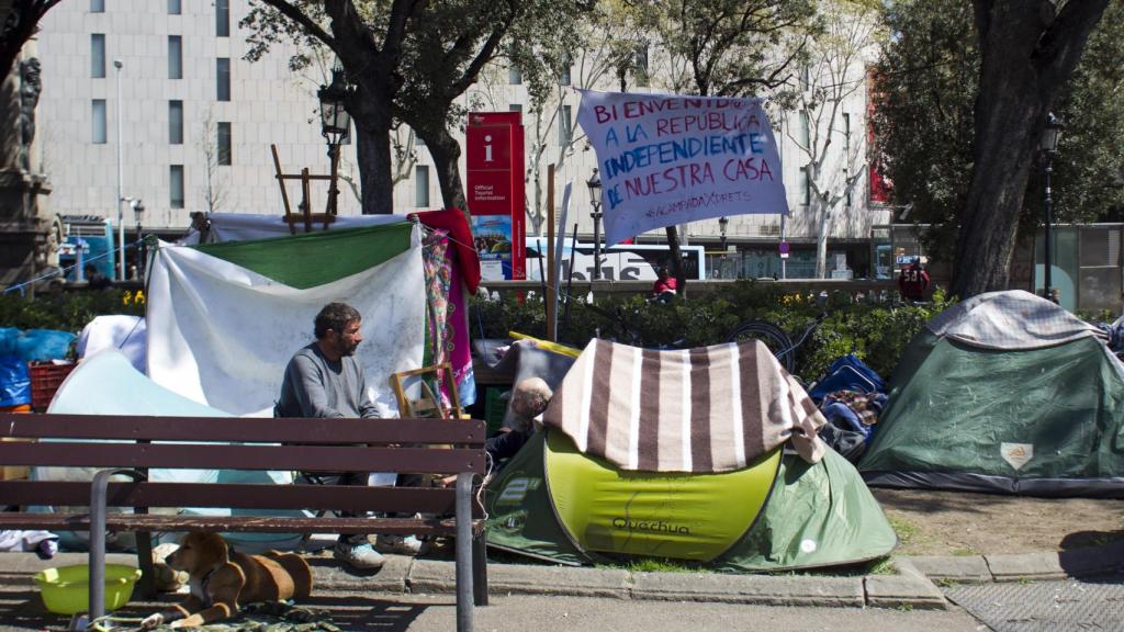 El número de personas sintecho recién llegadas a la ciudad ha aumentado / HUGO FERNÁNDEZ