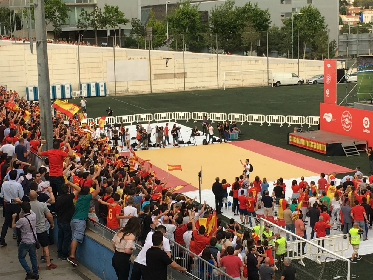 Los barceloneses sólo han podido presenciar juntos el España-Portugal / MIKI