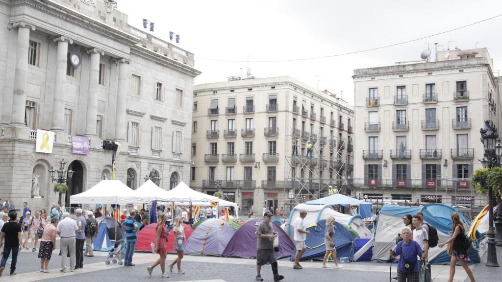 El Gobierno de Colau está seguro de que llegará a un acuerdo con los campistas de Sant Jaume | J. R.