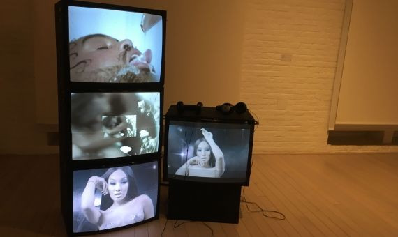 La instalación 'I love you' de Brooke Candy en el MIRA 2018 / PAULA BALDRICH