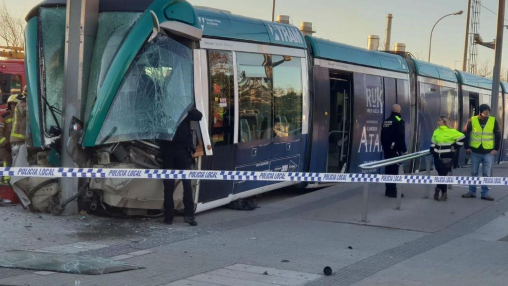 La oposición tumbará otra vez el proyecto del tranvía de Colau / MA