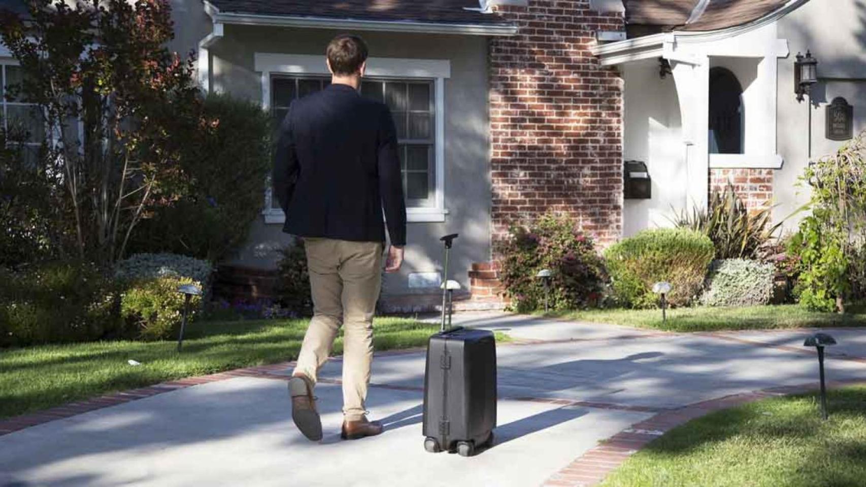 Maleta que camina sola / OVIS