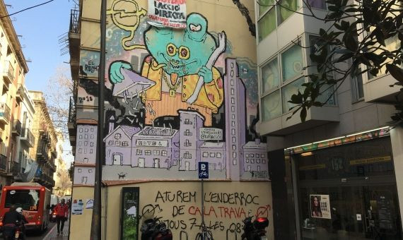 Grafitis y pintadas en Ca la Trava / PABLO ALEGRE