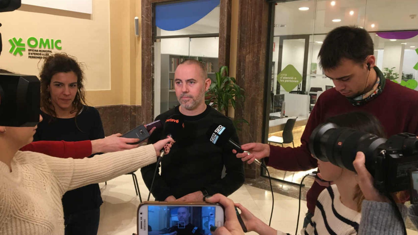 Badia ha anunciado que aplaza el pleno para decidir sobre la funeraria / CR