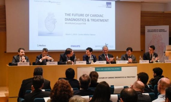 Mesa inaugural de la jornada de Quirónsalud