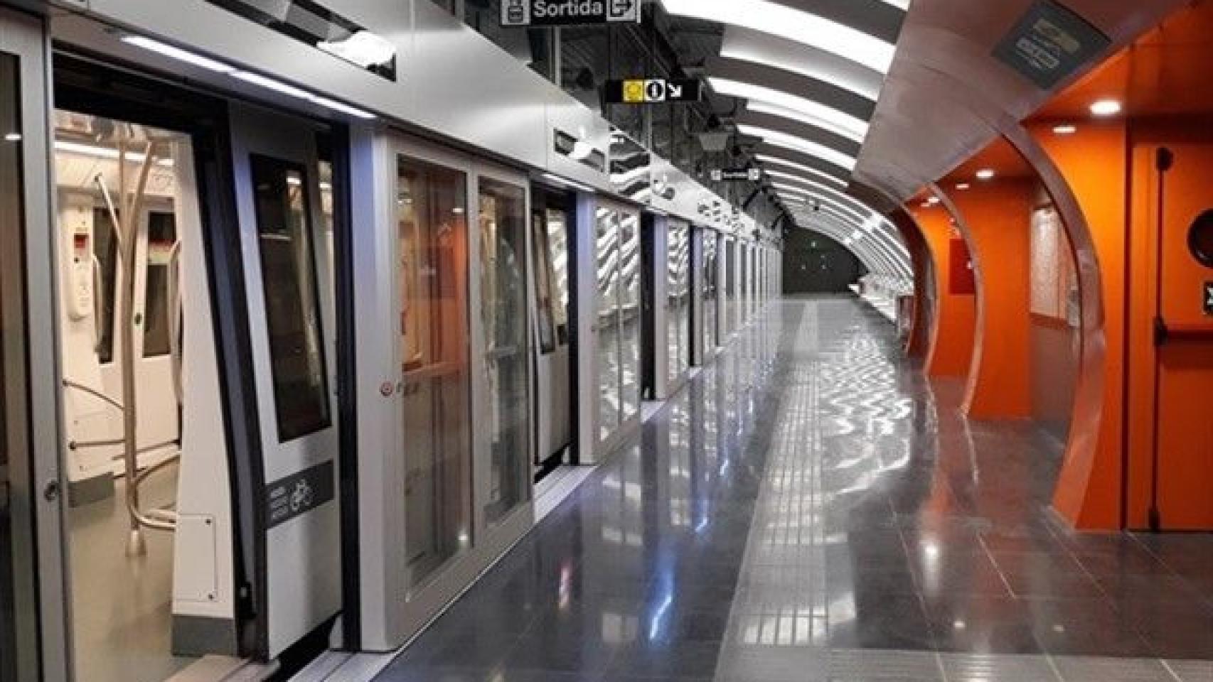 La L10 Sur del Metro en una de sus seis paradas / EUROPA PRESS