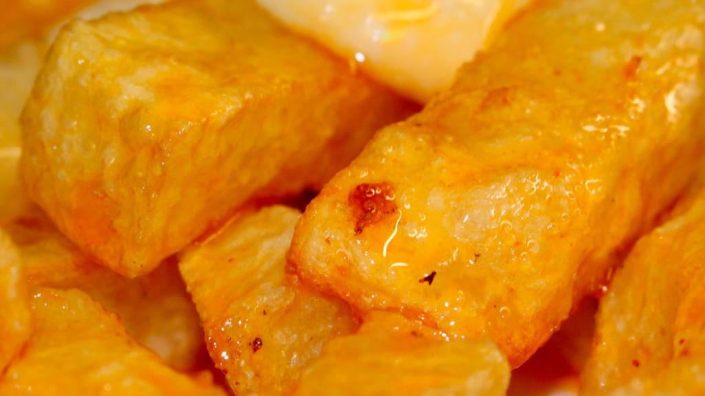 Patatas bravas del Tomàs de Sarrià / TOMÀS DE SARRIÀ