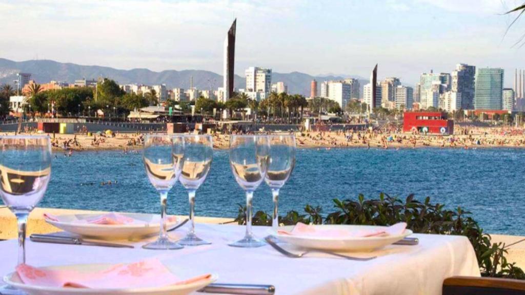 Terraza del Cangrejo Olímpico, uno de los mejores restaurantes con vistas al mar / CANGREJO OLÍMPICO