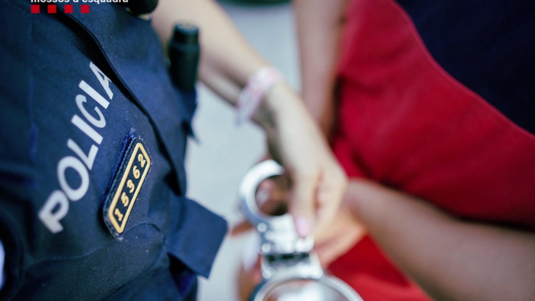 detencion punto venta droga raval