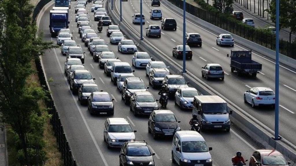 Tráfico en Barcelona / ARCHIVO