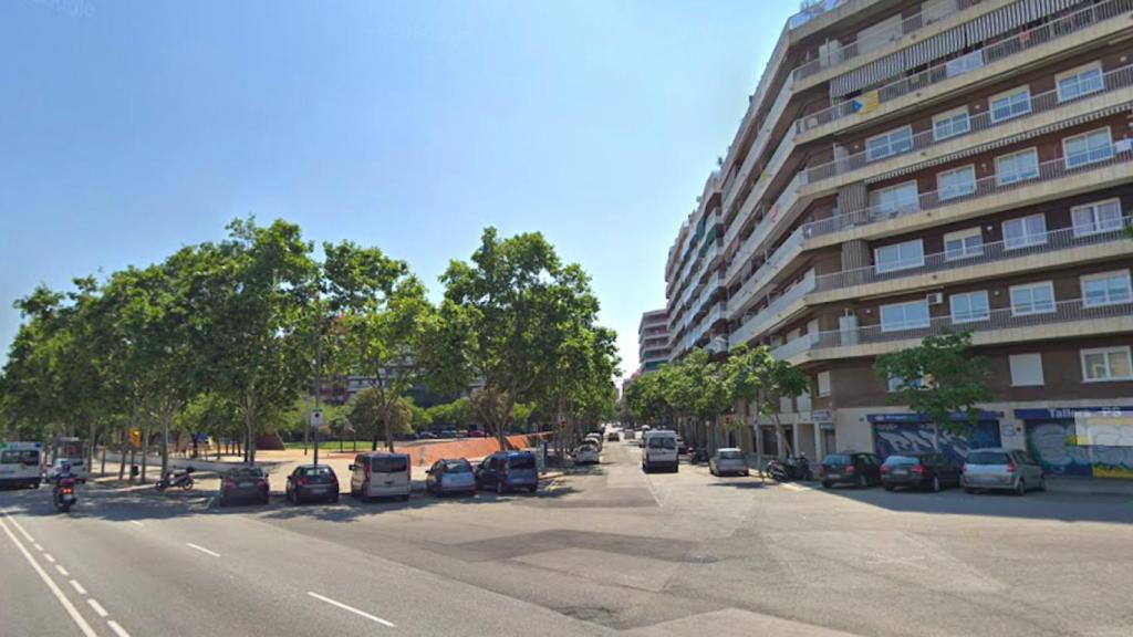 Confluencia de calles en las que se ha detenido al sintecho que ha encadenado a una mujer / GOOGLE MAPS