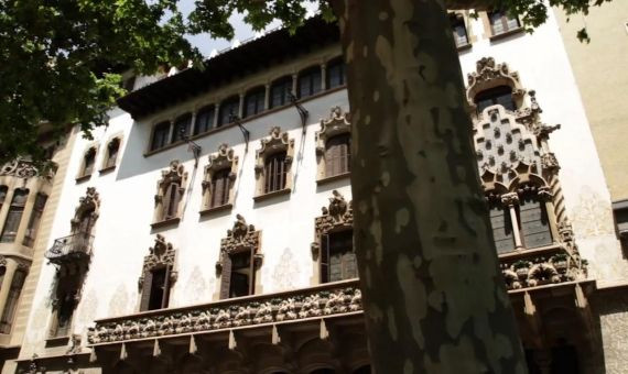 Fachada del Palau Macaya / OBRA SOCIAL LA CAIXA